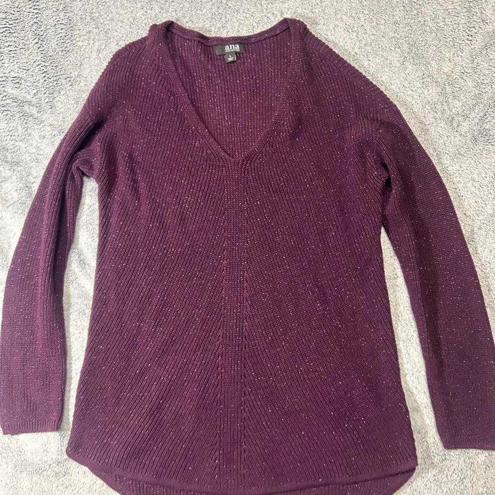a.n.a Purple Metallic Ribbed V-Neck Sweater Women's Size L